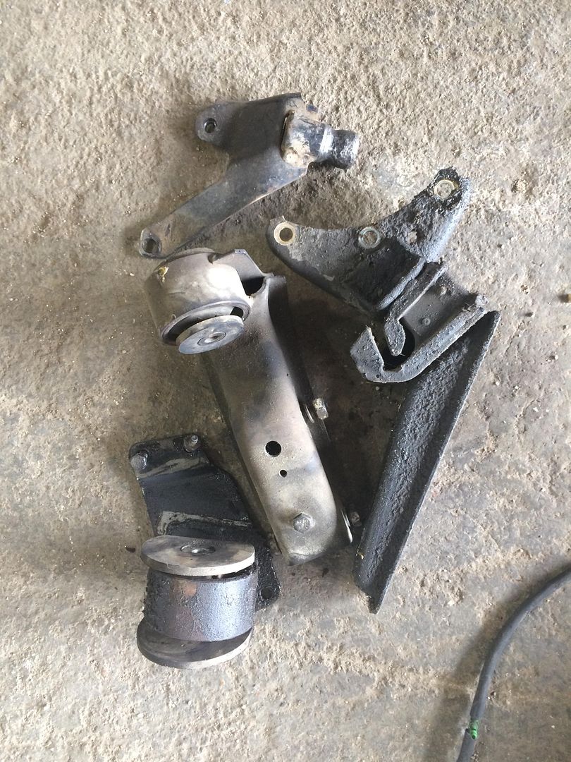 WTB Engine mount brackets VW Vortex Volkswagen Forum