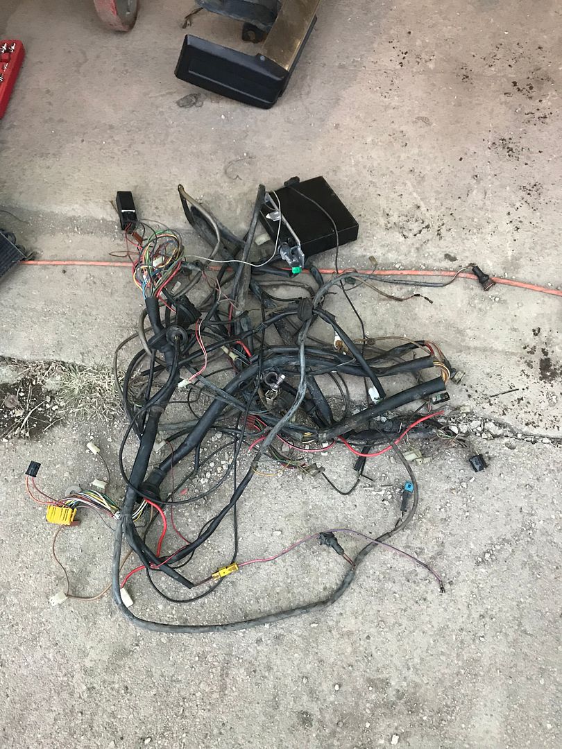 VWVortex.com - 1987 Volkswagen Vw Cabriolet Mk1 CIS 5 speed Engine