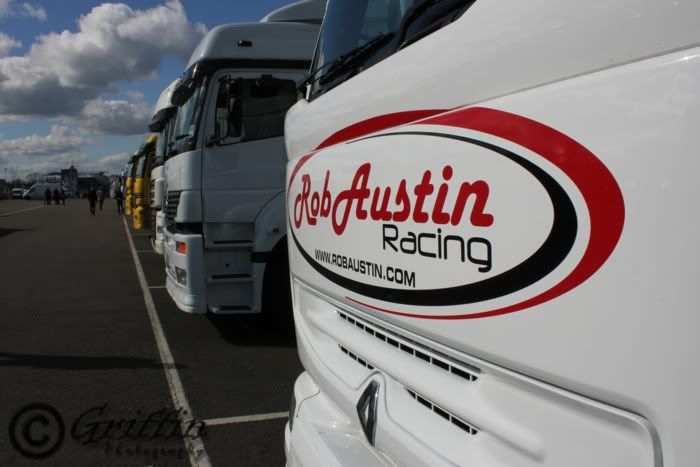 IMAGE: http://i1055.photobucket.com/albums/s512/griffinphotography2012/Motorsport/IMG_0610.jpg