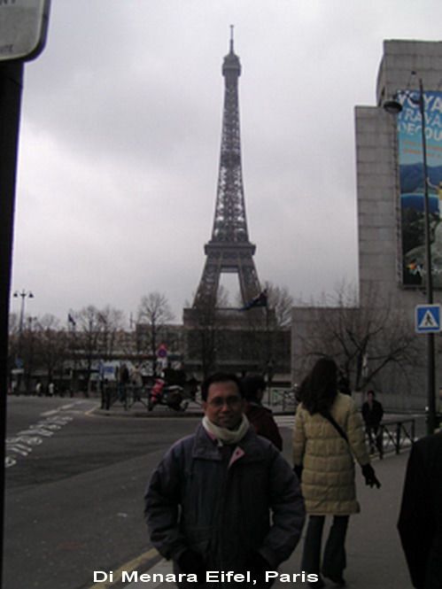 photo Tertius-Eifeltower2.jpg