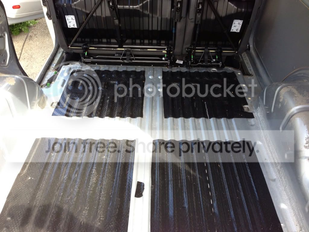 Rear Seat Conversion Caddy2k